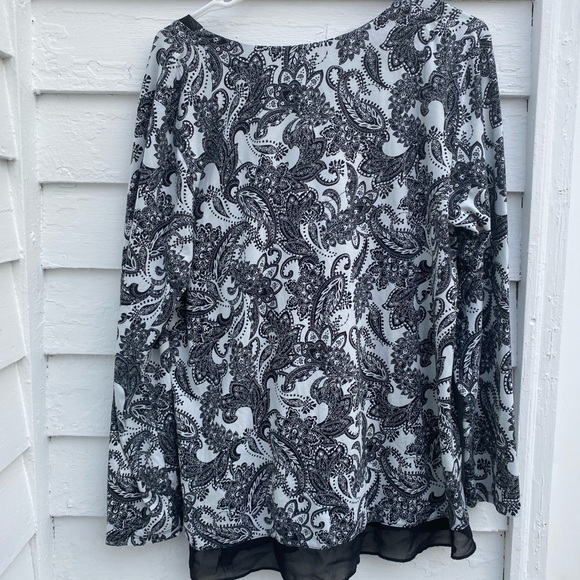 Ellen Tracy Black and White Paisley Pajama Set - Picture 6 of 11